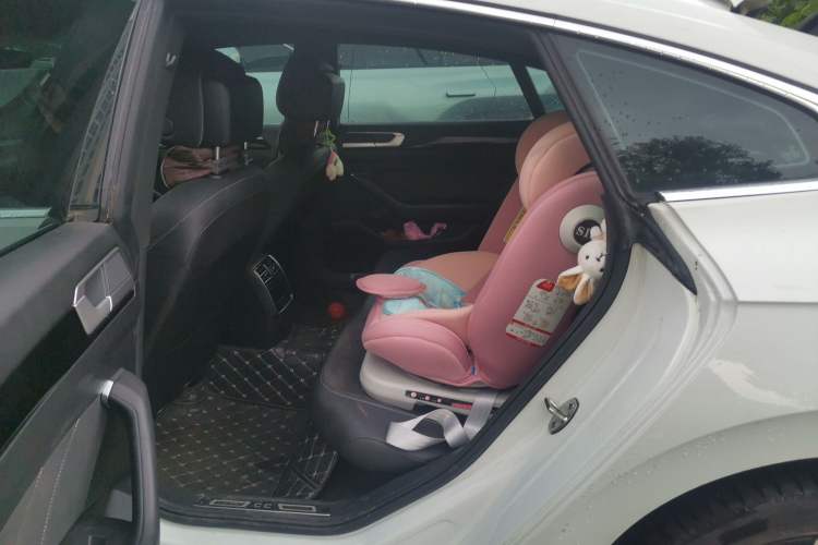 Used Volkswagen FAW-Volkswagen CC 2023 330TSI Ignite Edition Left Rear Seat