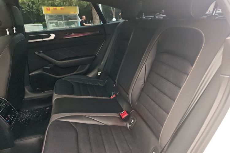 Used Volkswagen FAW-Volkswagen CC 2023 380TSI Striking Edition Left Rear Seat