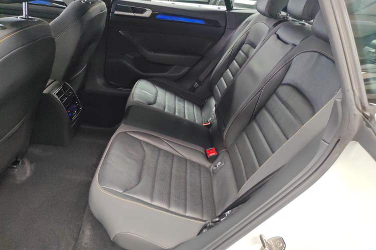 Used Volkswagen FAW-Volkswagen CC 2023 380TSI Striking Edition Left Rear Seat