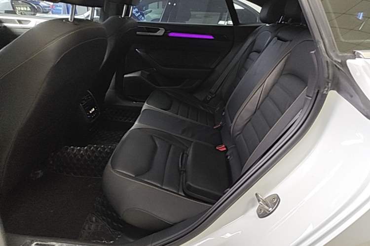 Used Volkswagen FAW-Volkswagen CC 2023 380TSI Striking Edition Left Rear Seat