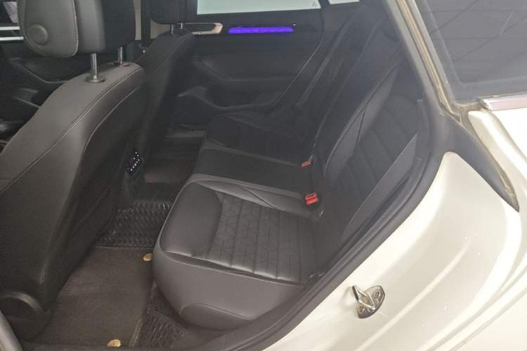 Used Volkswagen FAW-Volkswagen CC 2023 380TSI Striking Edition Left Rear Seat
