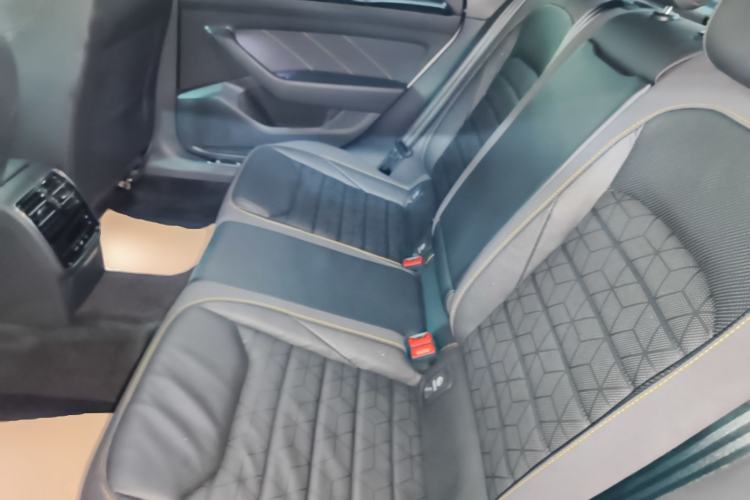Used Volkswagen FAW-Volkswagen CC 2023 380TSI Striking Edition Left Rear Seat