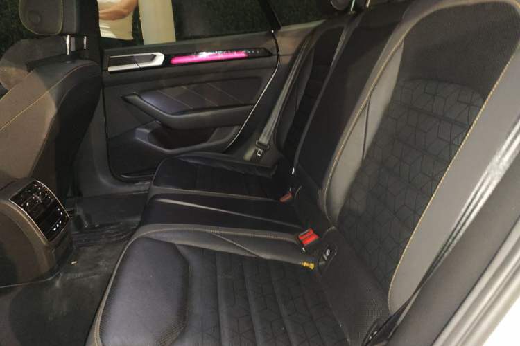 Used Volkswagen FAW-Volkswagen CC 2023 380TSI Striking Edition Left Rear Seat