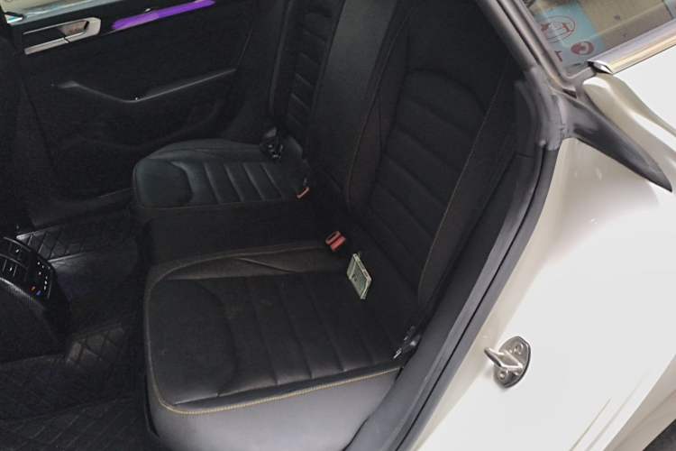Used Volkswagen FAW-Volkswagen CC 2023 380TSI Striking Edition Left Rear Seat