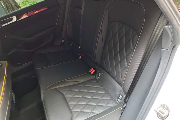 Used Volkswagen FAW-Volkswagen CC 2023 380TSI Glorious Edition Left Rear Seat
