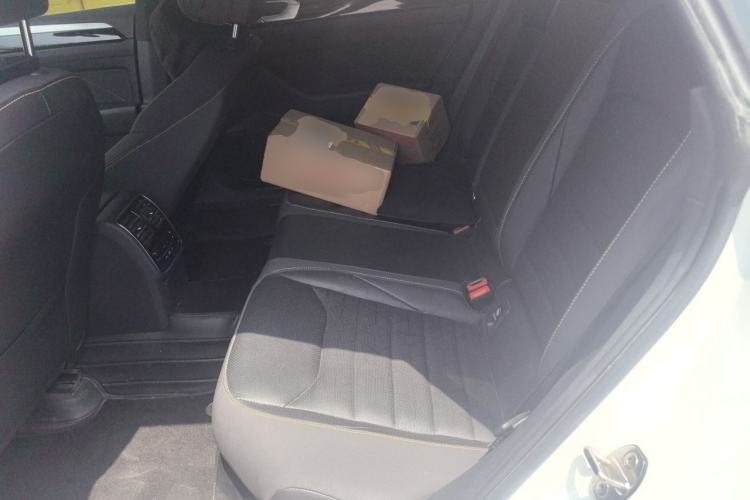 Used Volkswagen FAW-Volkswagen CC 2023 380TSI Striking Edition Left Rear Seat