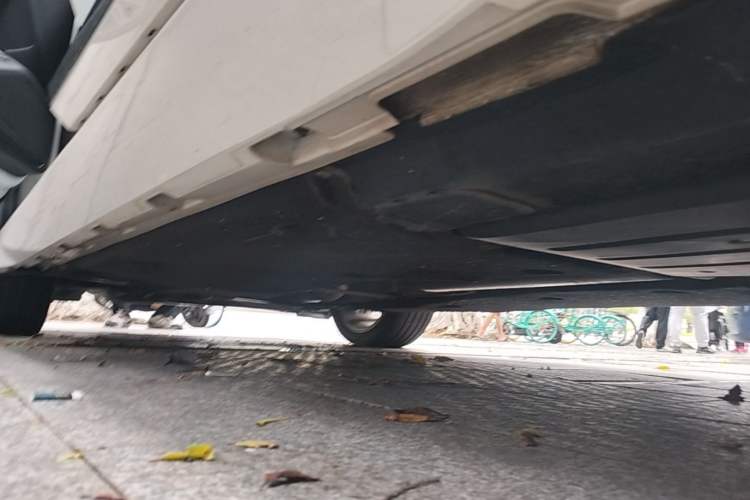 Used Volkswagen FAW-Volkswagen CC 2023 380TSI Striking Edition Left Side Sill
