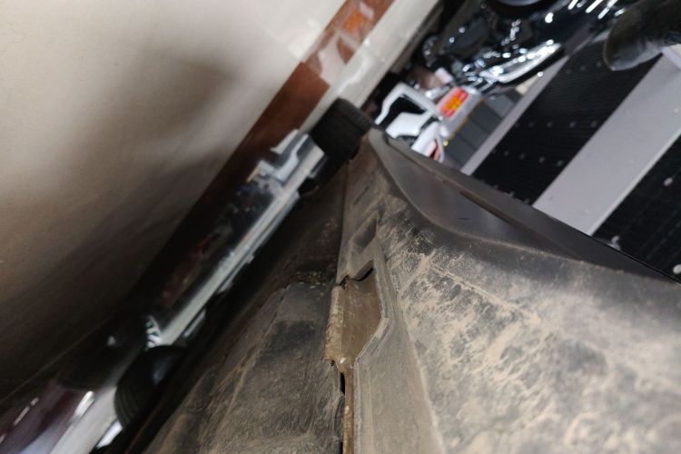 Used Volkswagen FAW-Volkswagen CC 2023 Hunting Vehicle 380TSI Hunter's Heart Edition Left Side Sill
