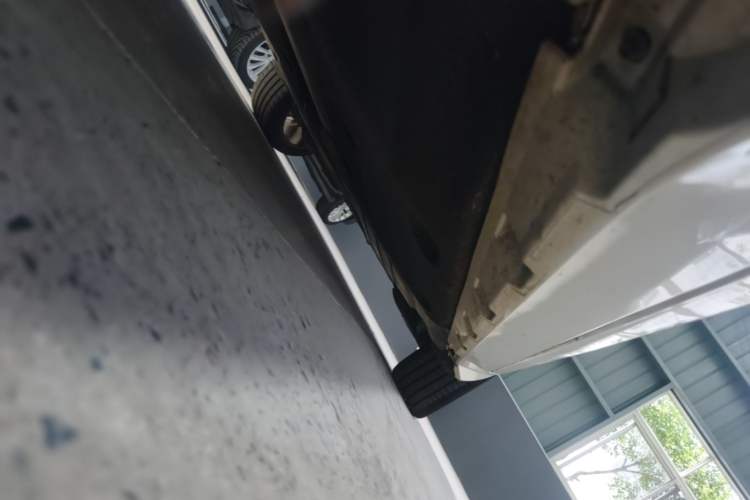 Used Volkswagen FAW-Volkswagen CC 2023 380TSI Striking Edition Left Side Sill