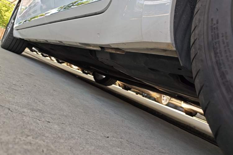 Used Volkswagen FAW-Volkswagen CC 2023 380TSI Striking Edition Left Side Sill