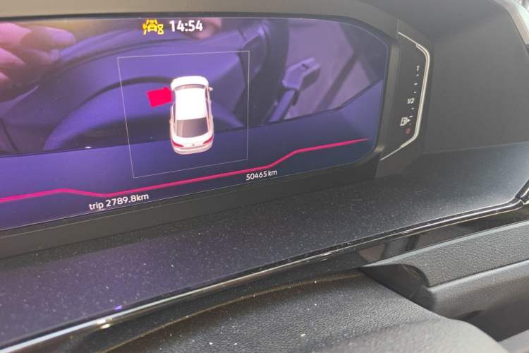 Used Volkswagen FAW-Volkswagen CC 2023 380TSI Striking Edition Odometer Close Up