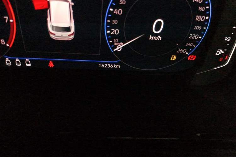 Used Volkswagen FAW-Volkswagen CC 2023 Hunting Vehicle 380TSI Hunter's Heart Edition Odometer Close Up