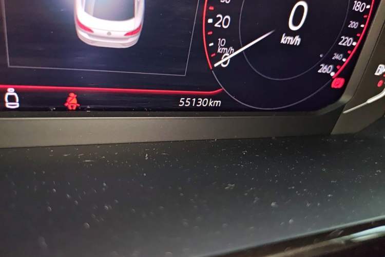 Used Volkswagen FAW-Volkswagen CC 2023 380TSI Glorious Edition Odometer Close Up