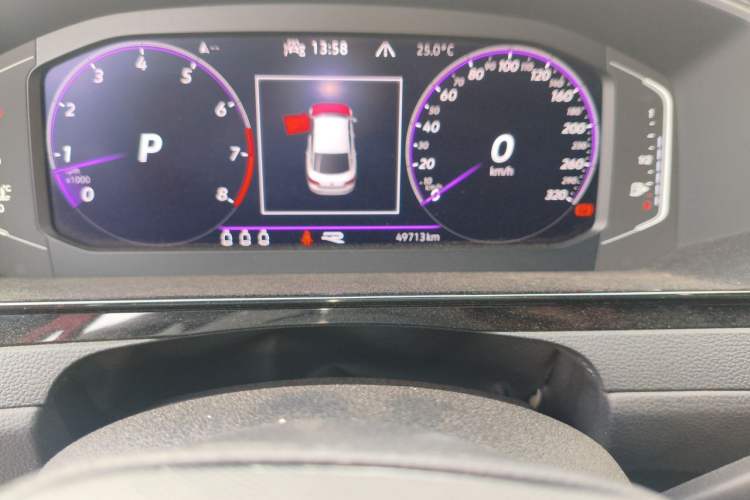 Used Volkswagen FAW-Volkswagen CC 2023 380TSI Striking Edition Odometer Close Up