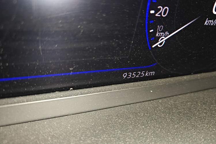 Used Volkswagen FAW-Volkswagen CC 2023 380TSI Striking Edition Odometer Close Up