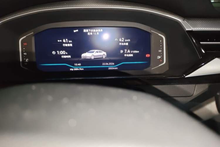 Used Volkswagen FAW-Volkswagen CC 2023 380TSI Striking Edition Odometer Close Up