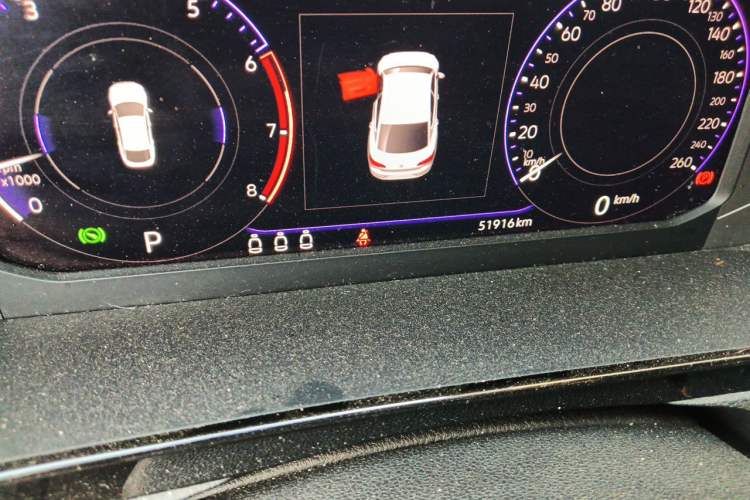 Used Volkswagen FAW-Volkswagen CC 2023 380TSI Striking Edition Odometer Close Up