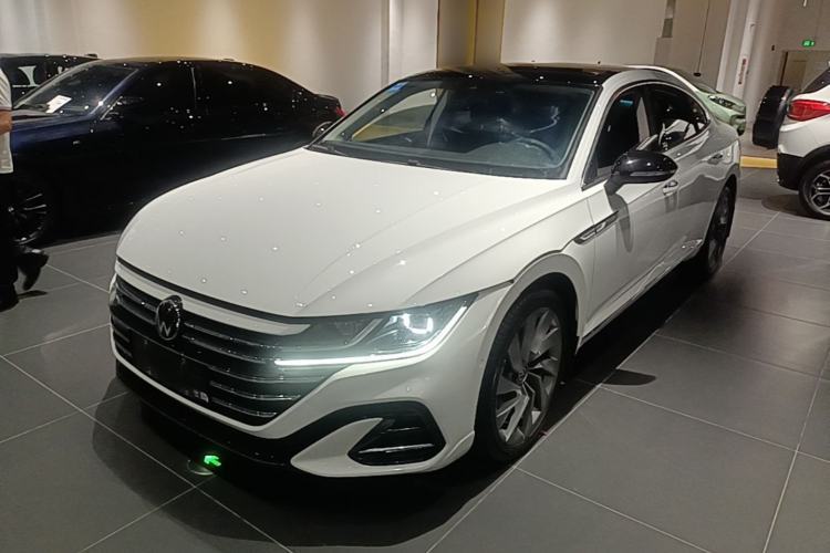 Used Volkswagen FAW-Volkswagen CC 2023 380TSI Striking Edition Guazi used car, China used car export, Used car for sale, Used cars, Cheapest cars for sale