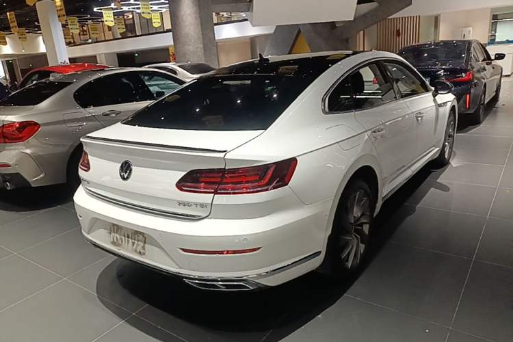 Used Volkswagen FAW-Volkswagen CC 2023 380TSI Striking Edition Rear Right 45 Deg