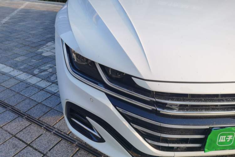 Used Volkswagen FAW-Volkswagen CC 2023 380TSI Striking Edition Right Front Headlight