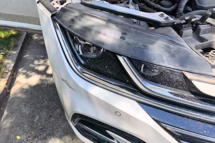 Used Volkswagen FAW-Volkswagen CC 2023 380TSI Striking Edition Right Front Headlight