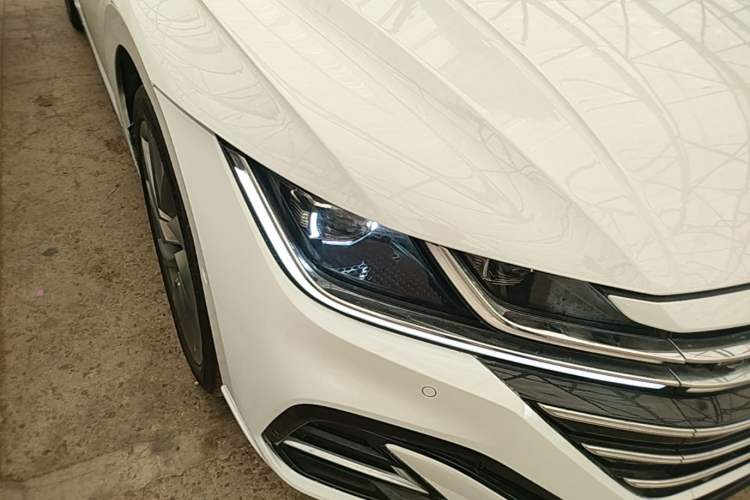 Used Volkswagen FAW-Volkswagen CC 2023 380TSI Striking Edition Right Front Headlight