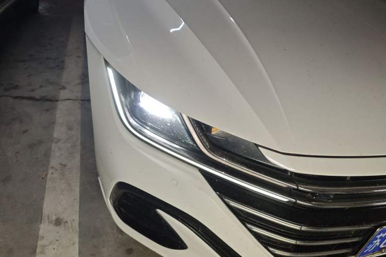 Used Volkswagen FAW-Volkswagen CC 2023 330TSI Ignite Edition Right Front Headlight