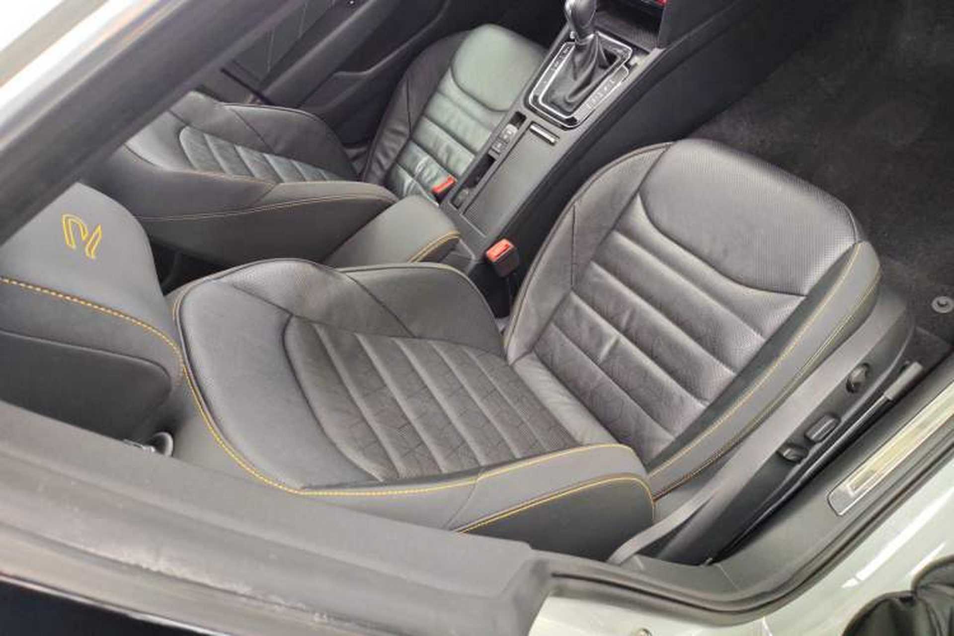 Used Volkswagen FAW-Volkswagen CC 2023 380TSI Striking Edition Right Front Seat