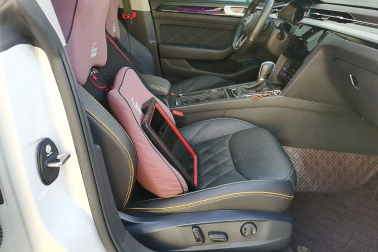 Used Volkswagen FAW-Volkswagen CC 2023 380TSI Glorious Edition Right Front Seat