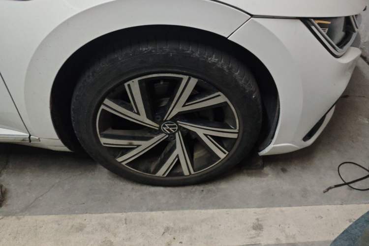 Used Volkswagen FAW-Volkswagen CC 2023 330TSI Ignite Edition Right Front Wheel Hub