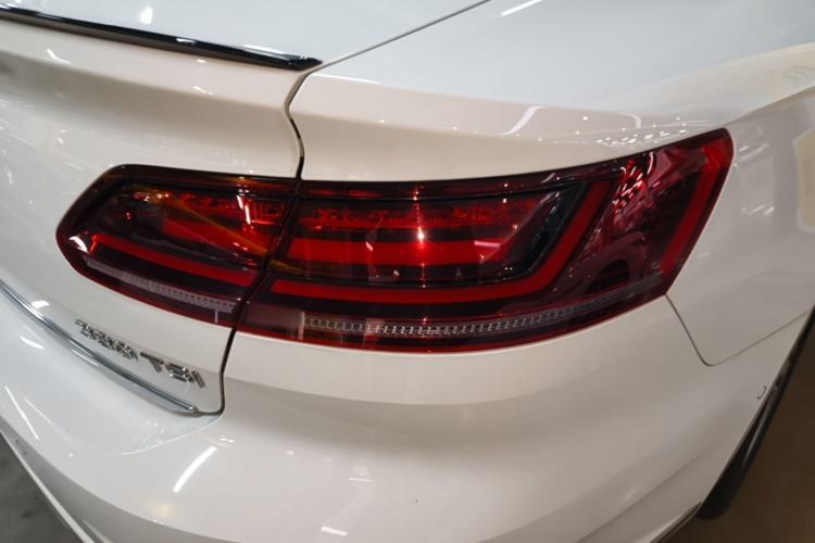 Used Volkswagen FAW-Volkswagen CC 2023 380TSI Striking Edition Right Rear Taillight