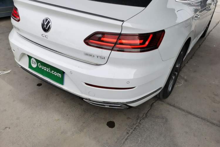 Used Volkswagen FAW-Volkswagen CC 2023 380TSI Striking Edition Right Rear Taillight