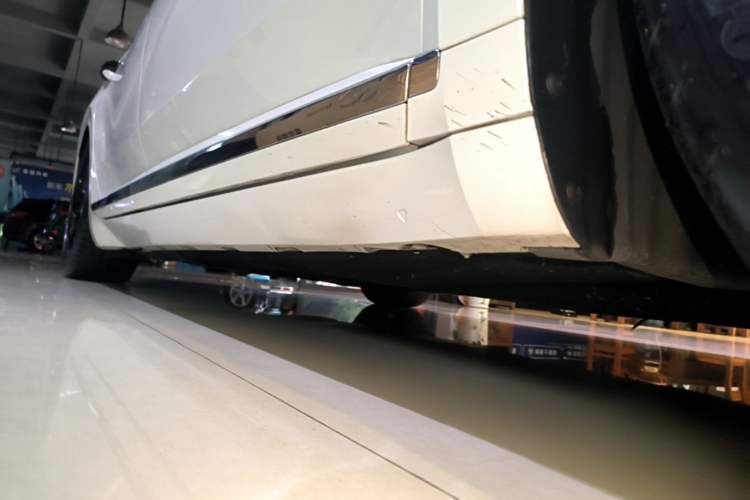 Used Volkswagen FAW-Volkswagen CC 2023 380TSI Striking Edition Right Side Sill