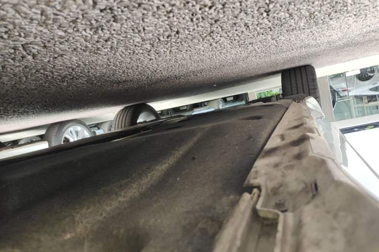 Used Volkswagen FAW-Volkswagen CC 2023 380TSI Striking Edition Right Side Sill
