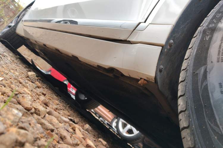 Used Volkswagen FAW-Volkswagen CC 2023 330TSI Ignite Edition Right Side Sill