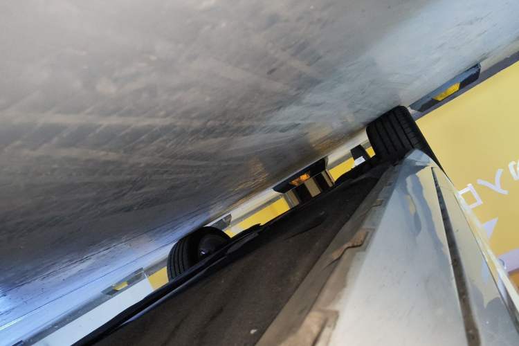 Used Volkswagen FAW-Volkswagen CC 2023 380TSI Striking Edition Right Side Sill