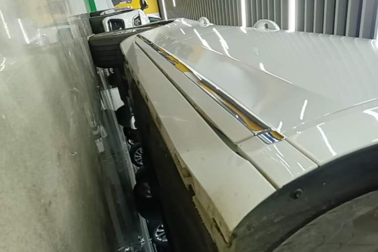 Used Volkswagen FAW-Volkswagen CC 2023 380TSI Striking Edition Right Side Sill