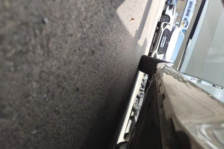 Used Volkswagen FAW-Volkswagen CC 2023 380TSI Striking Edition Right Side Sill