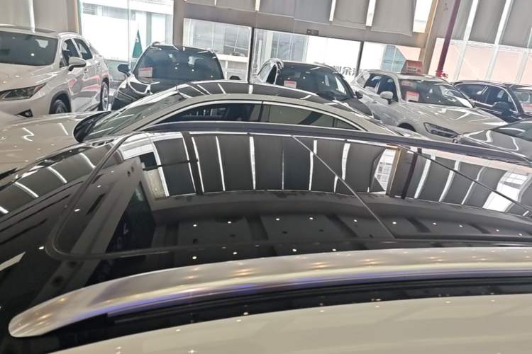 Used Volkswagen FAW-Volkswagen CC 2023 Hunting Vehicle 380TSI Hunter's Heart Edition Roof