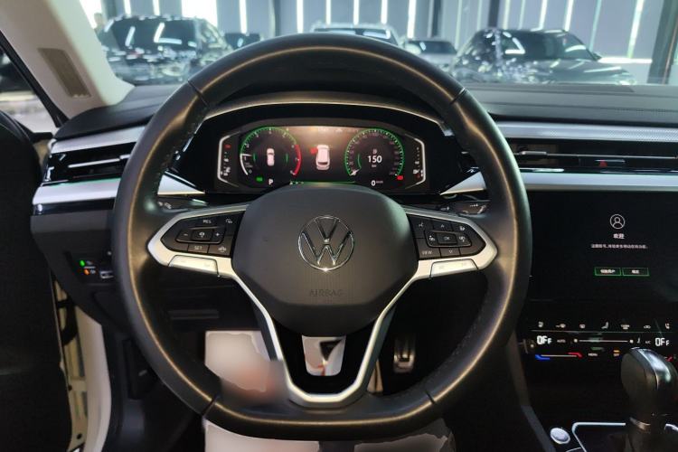 Used Volkswagen FAW-Volkswagen CC 2023 Hunting Vehicle 380TSI Hunter's Heart Edition Steering Wheel