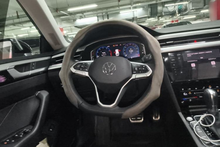 Used Volkswagen FAW-Volkswagen CC 2023 Hunting Vehicle 380TSI Hunter's Heart Edition Steering Wheel
