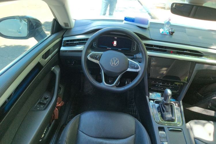 Used Volkswagen FAW-Volkswagen CC 2023 Hunting Vehicle 380TSI Hunter's Heart Edition Steering Wheel