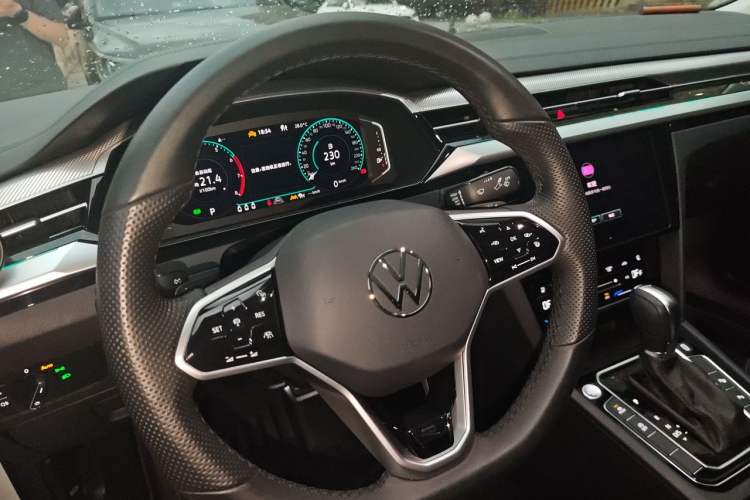 Used Volkswagen FAW-Volkswagen CC 2023 380TSI Striking Edition Steering Wheel