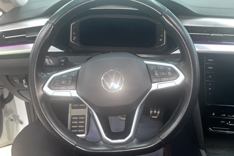 Used Volkswagen FAW-Volkswagen CC 2023 Hunting Vehicle 380TSI Hunter's Heart Edition Steering Wheel