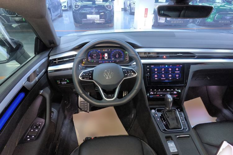Used Volkswagen FAW-Volkswagen CC 2023 380TSI Striking Edition Steering Wheel