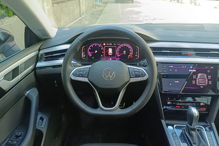 Used Volkswagen FAW-Volkswagen CC 2023 Hunting Vehicle 380TSI Hunter's Heart Edition Steering Wheel