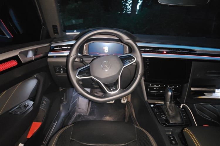 Used Volkswagen FAW-Volkswagen CC 2023 380TSI Striking Edition Steering Wheel