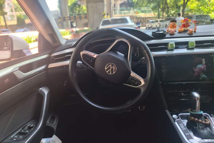 Used Volkswagen FAW-Volkswagen CC 2023 Adventure Vehicle 330TSI Hunter Vision Edition Steering Wheel