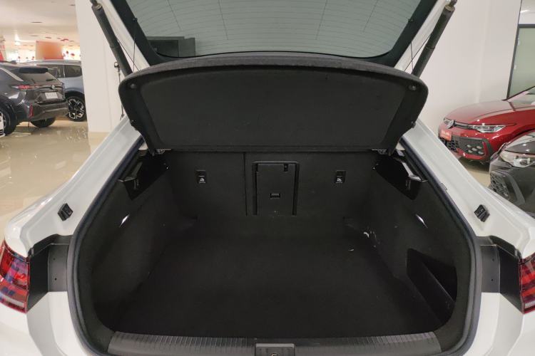 Used Volkswagen FAW-Volkswagen CC 2023 380TSI Striking Edition Trunk