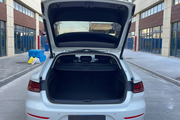 Used Volkswagen FAW-Volkswagen CC 2023 Hunting Vehicle 380TSI Hunter's Heart Edition Trunk